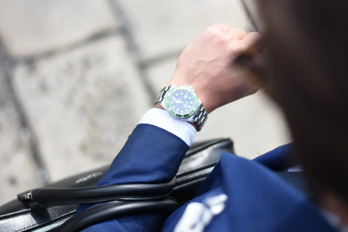 Cartier Tank Must SolarBeat Review: The Dress Watch That Actually Makes Sense