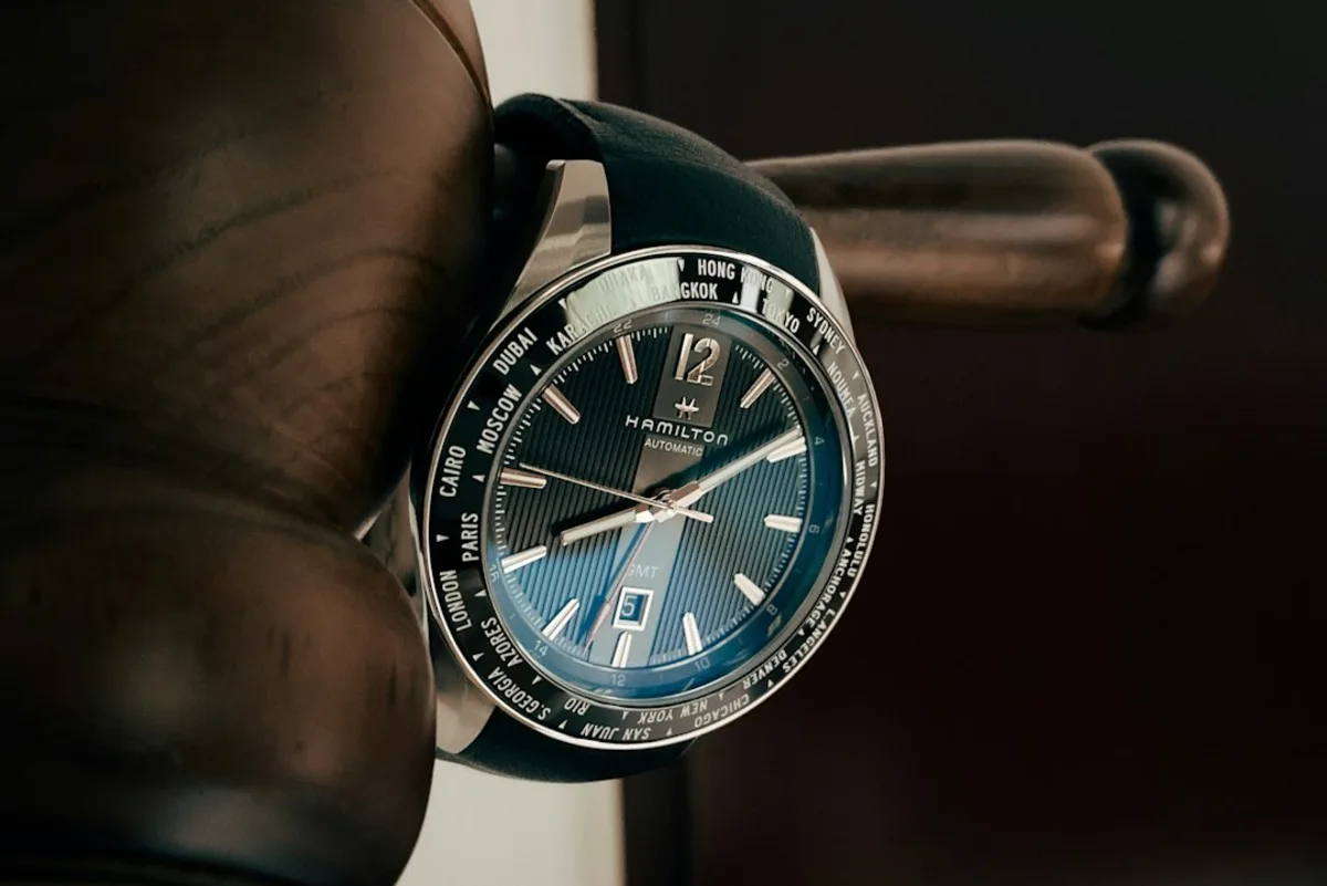 GMT vs Worldtimer vs Dual Time: Which Travel Watch Do You Actually Need?