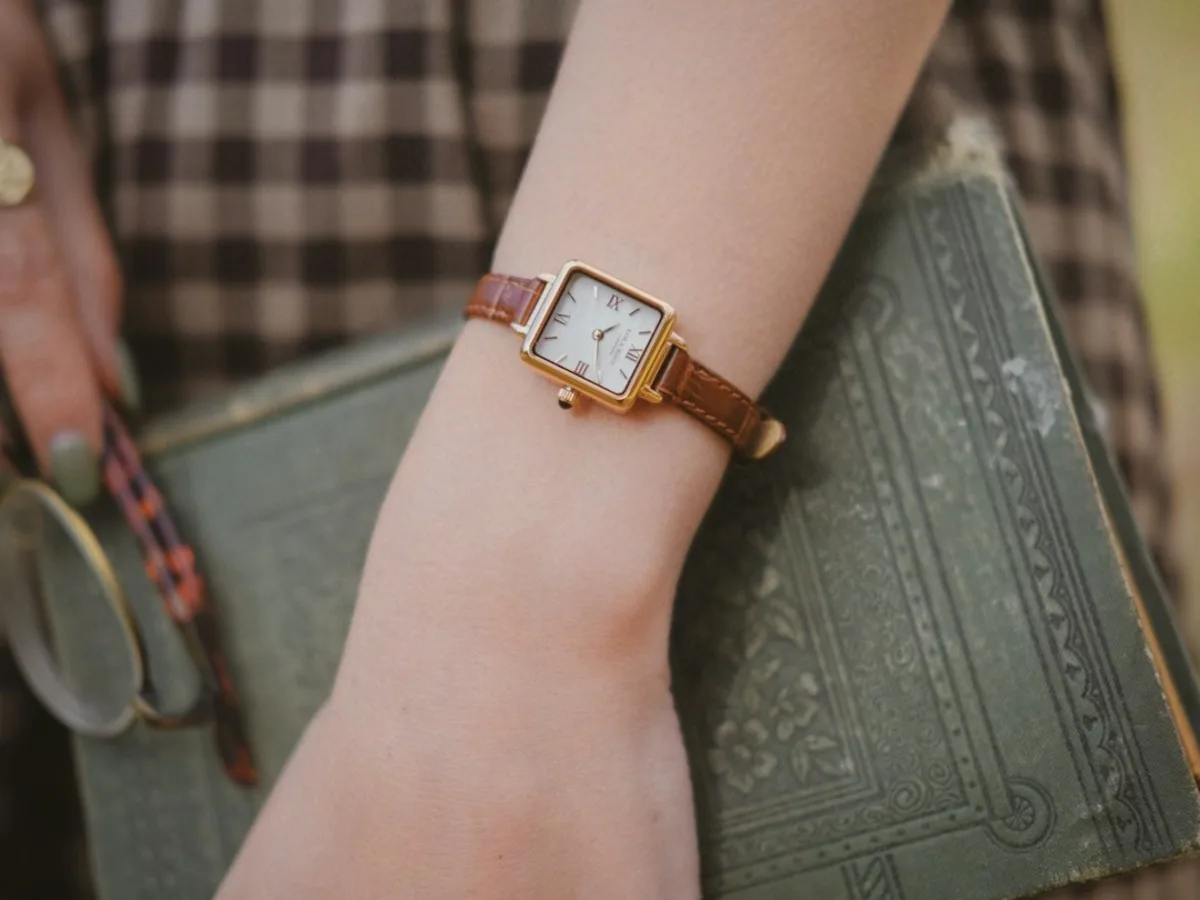 Jaeger-LeCoultre Reverso Buying Guide: Which Model to Choose