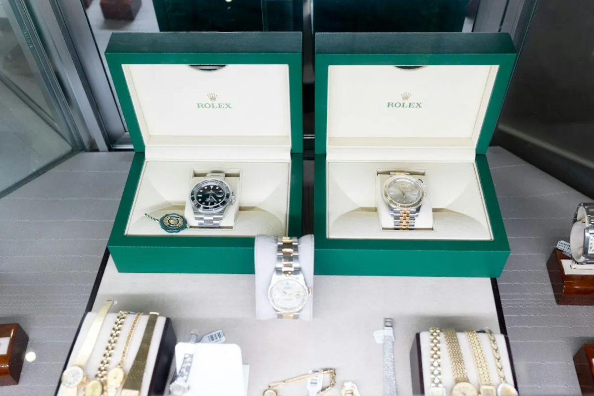 How to Spot a Fake Rolex Without Getting Played
